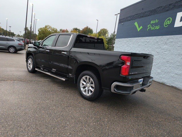 Used 2020 Chevrolet Silverado 1500 LTZ w/ LTZ Premium Package image 3