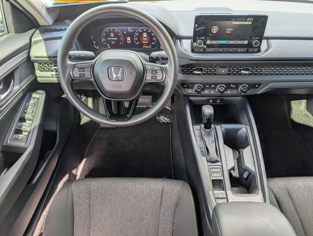 Used 2025 Honda Accord SE image 6