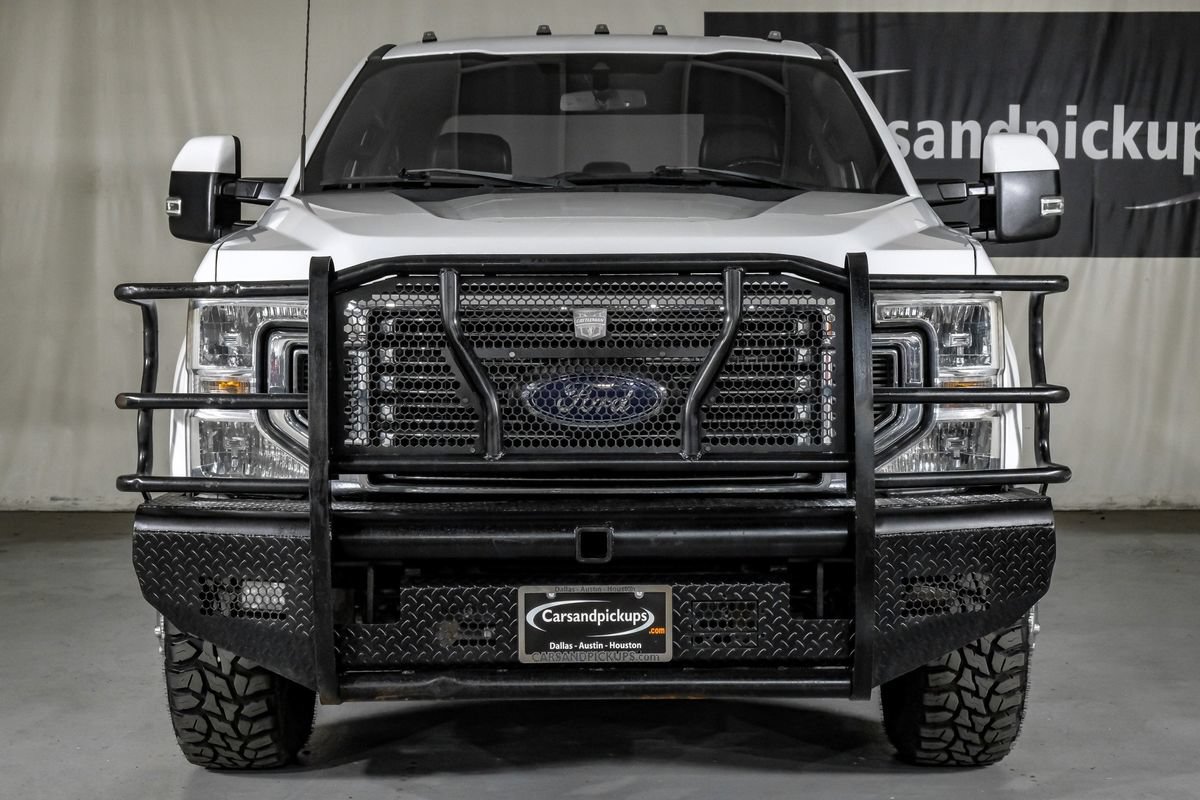 Used 2022 Ford F350 Lariat w/ Lariat Value Package AWD/4WD image 3