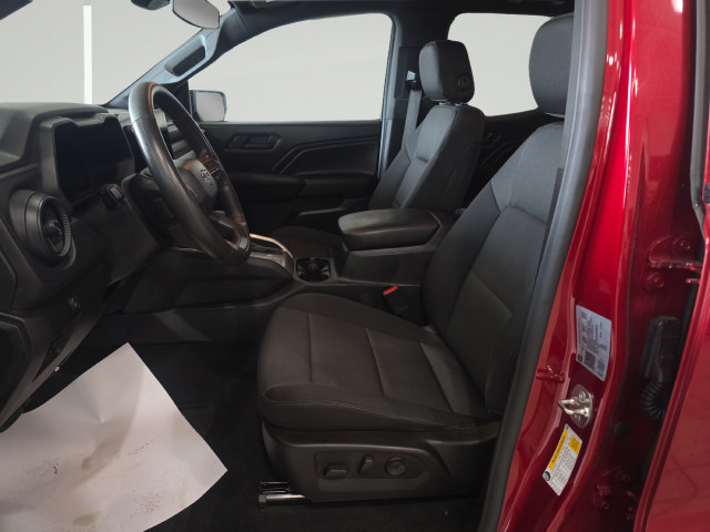 Used 2024 Chevrolet Colorado Trail Boss w/ Technology Package AWD/4WD image 12