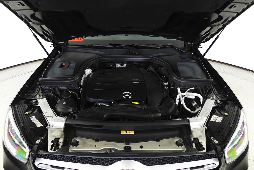Used 2022 Mercedes-Benz GLC 300 image 6