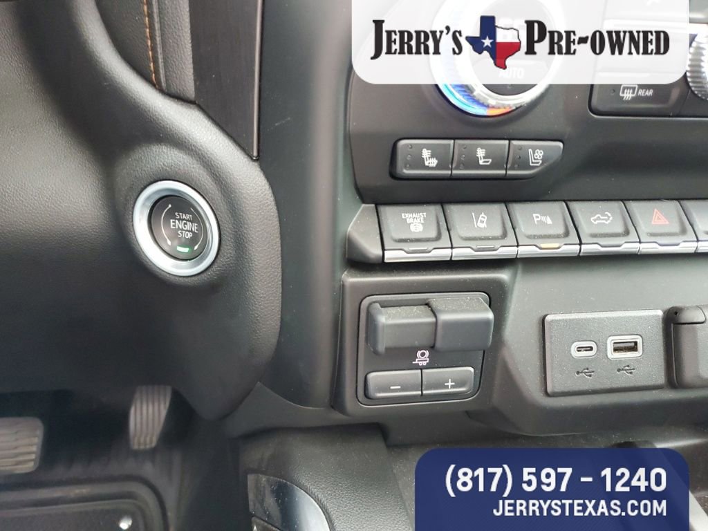 Used 2023 GMC Sierra 2500 AT4 w/ AT4 Premium Plus Package AWD/4WD image 16