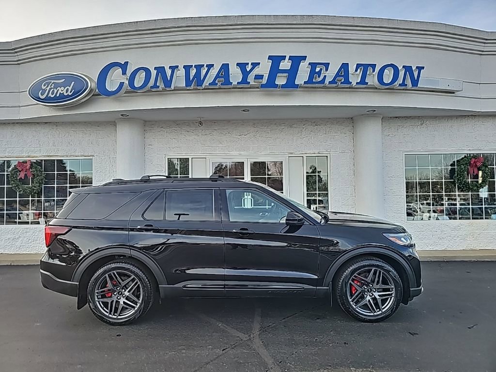 New 2026 Ford Explorer ST w/ Sun And Sound Package AWD/4WD image 1