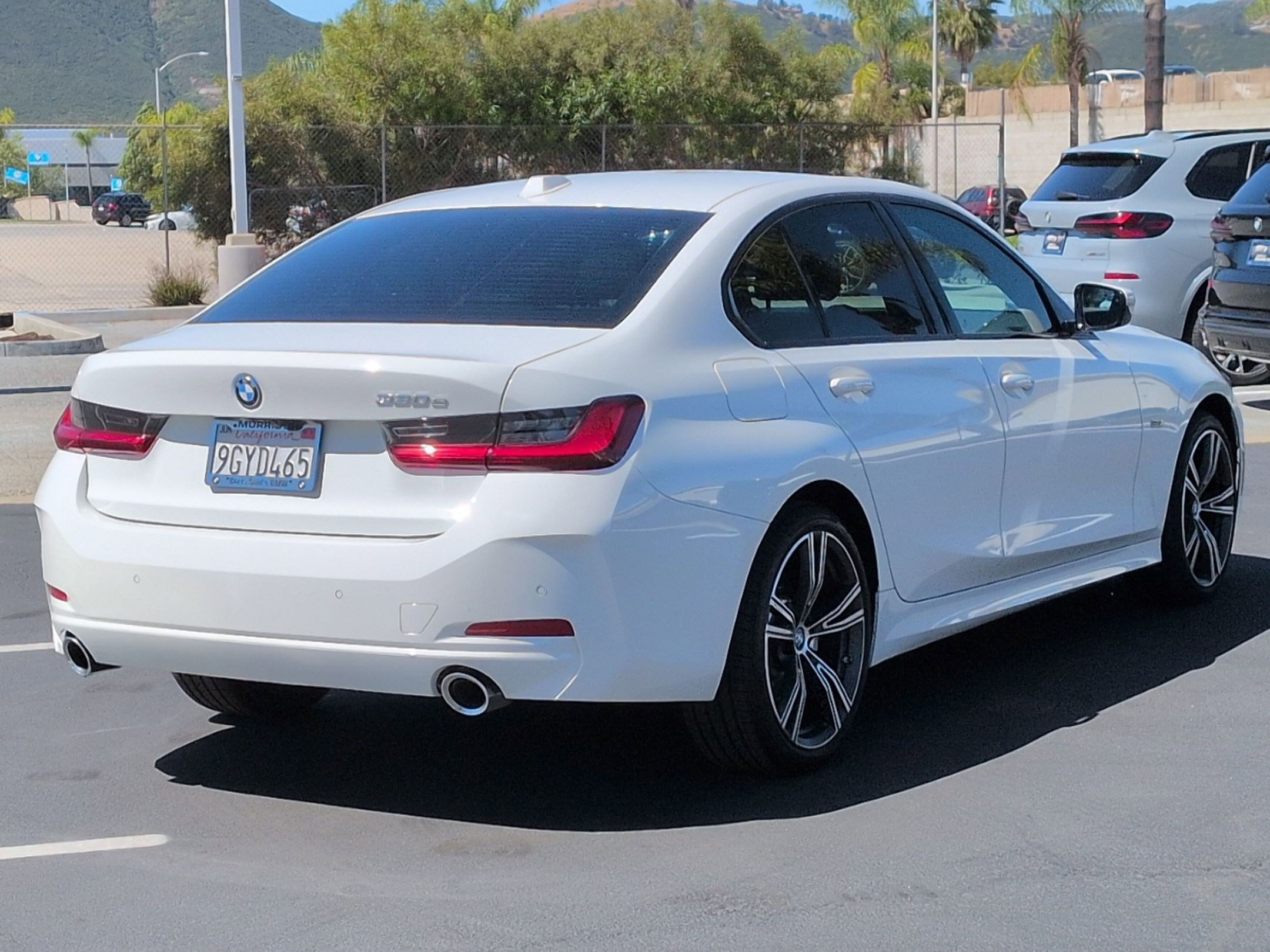 Used 2023 BMW 330e w/ Premium Package image 10