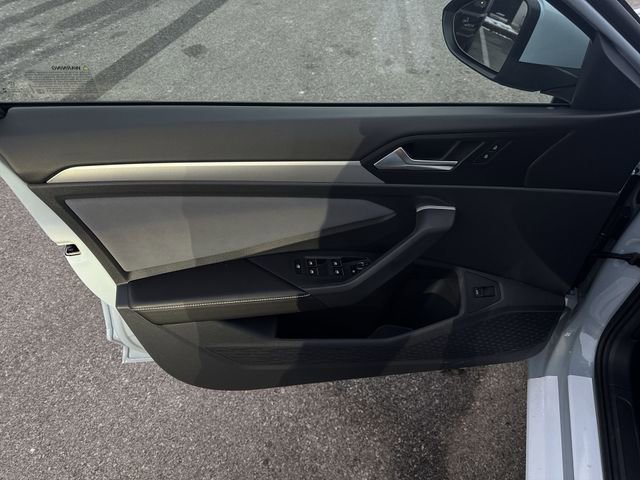 New 2026 Volkswagen Jetta SE image 23