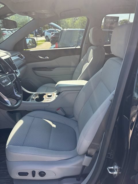 Certified 2023 GMC Acadia SLE w/ Driver Convenience Package AWD/4WD image 5
