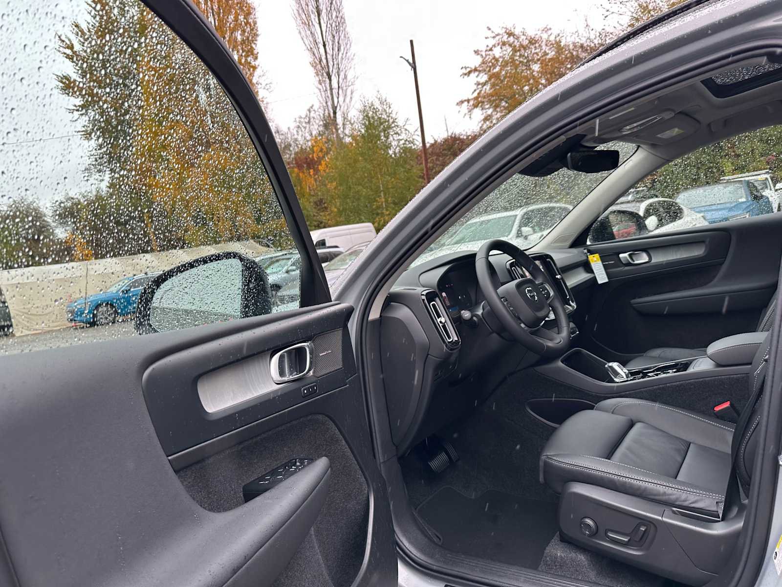 New 2026 Volvo XC40 B5 Ultra w/ Climate Package image 20