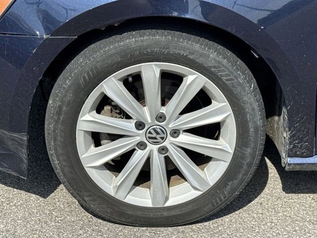 Used 2012 Volkswagen Passat 2.5 SEL FWD image 21