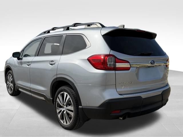 Used 2022 Subaru Ascent Limited w/ Technology Package AWD/4WD image 5