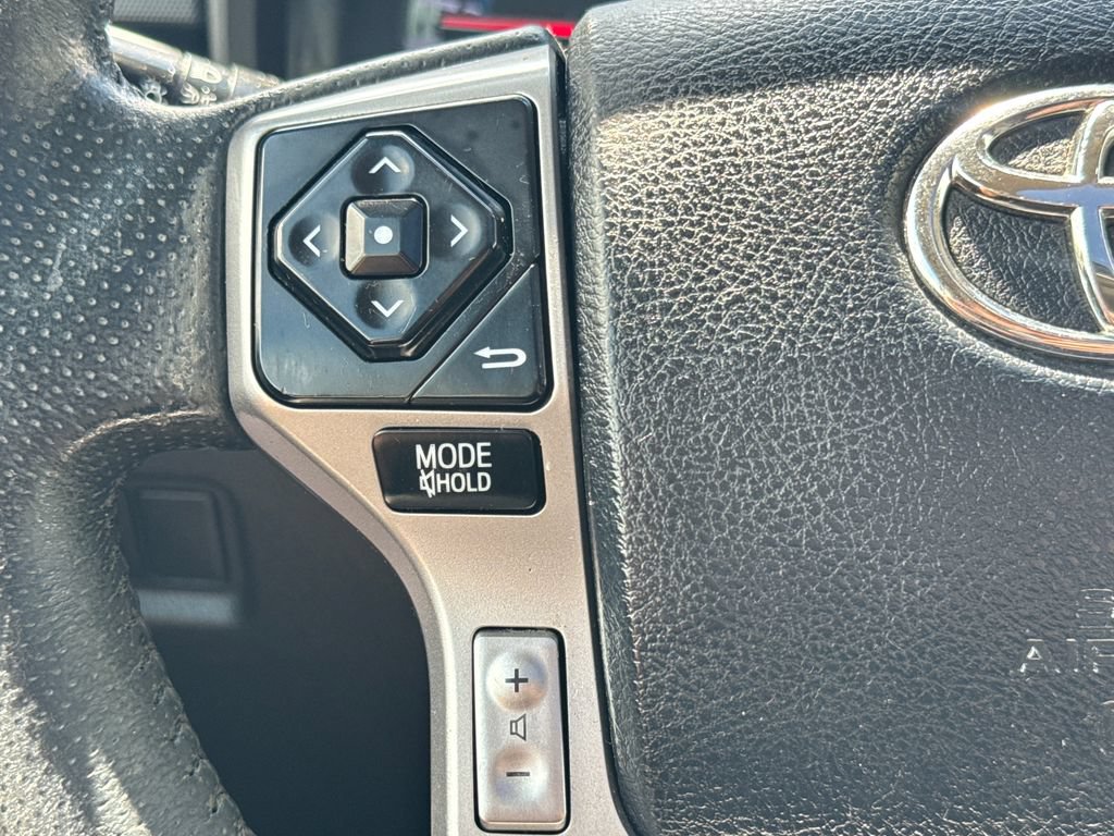 Used 2017 Toyota 4Runner SR5 Premium AWD/4WD image 20