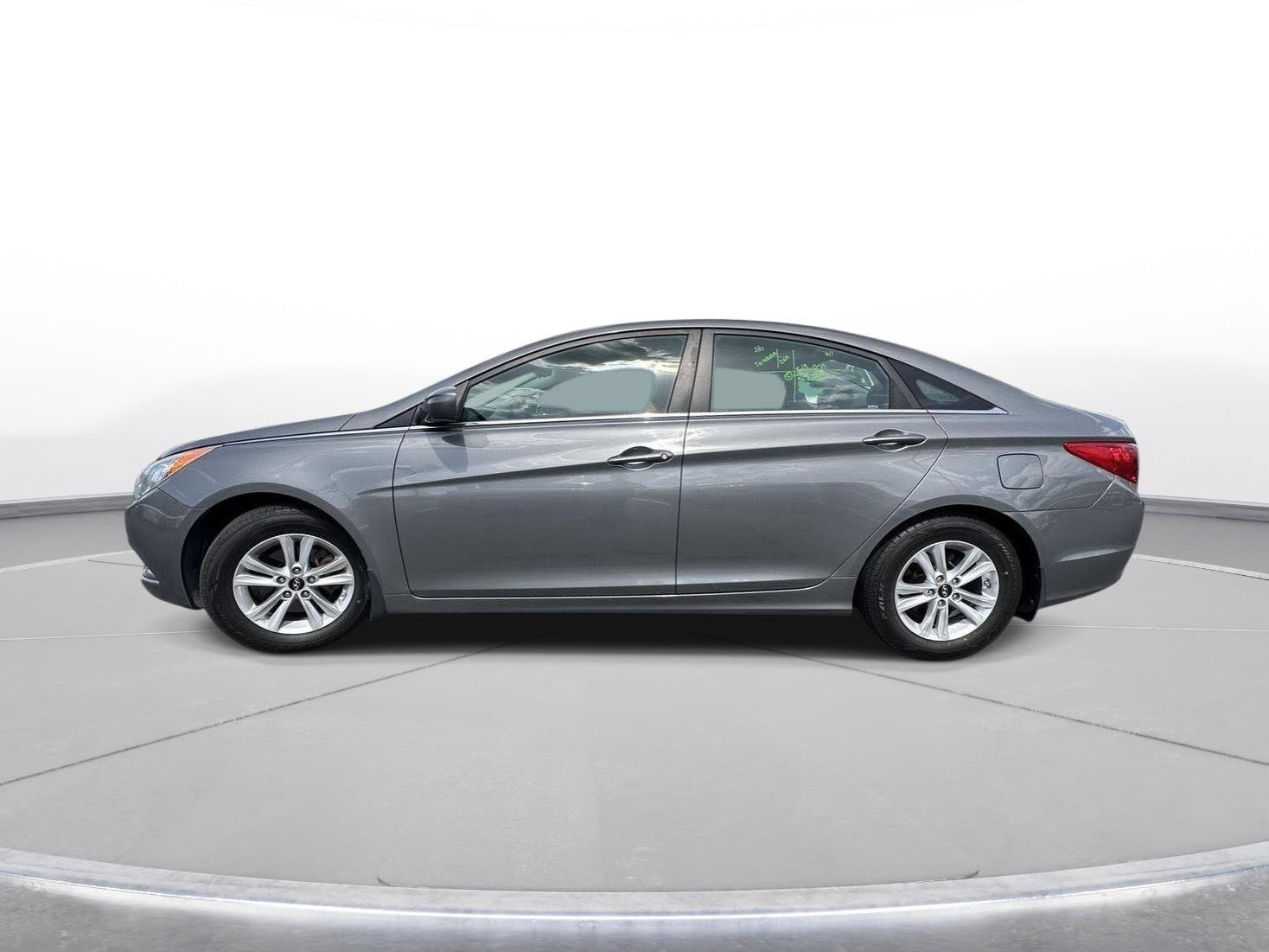 Used 2013 Hyundai Sonata GLS w/ Popular Equipment Pkg image 9
