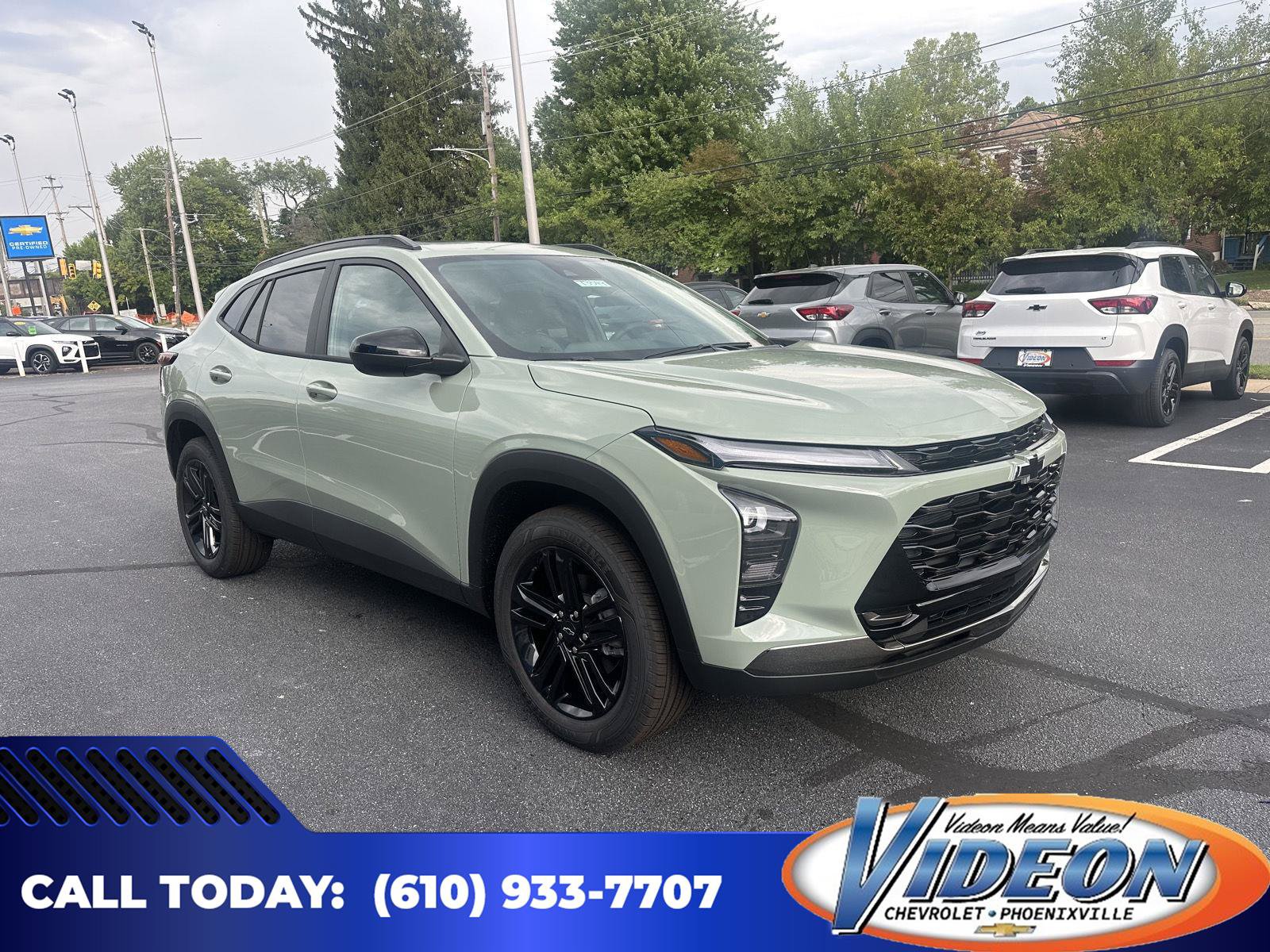 New 2026 Chevrolet Trax ACTIV w/ Sunroof Package