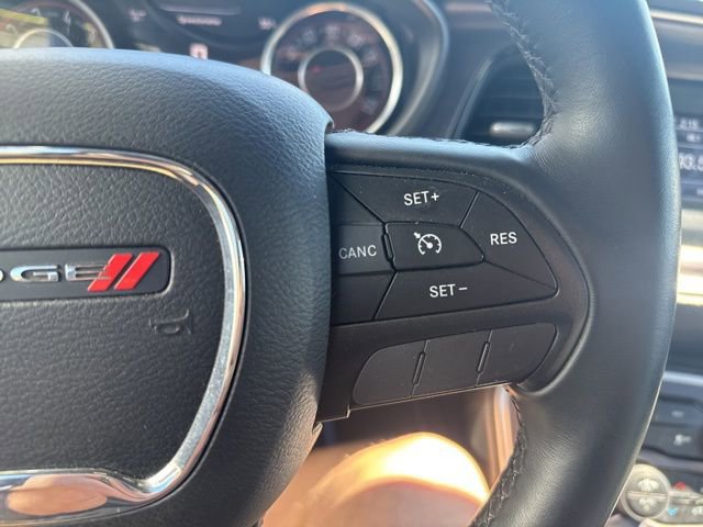 Used 2015 Dodge Challenger R/T w/ Quick Order Package 22B R/T RWD image 15