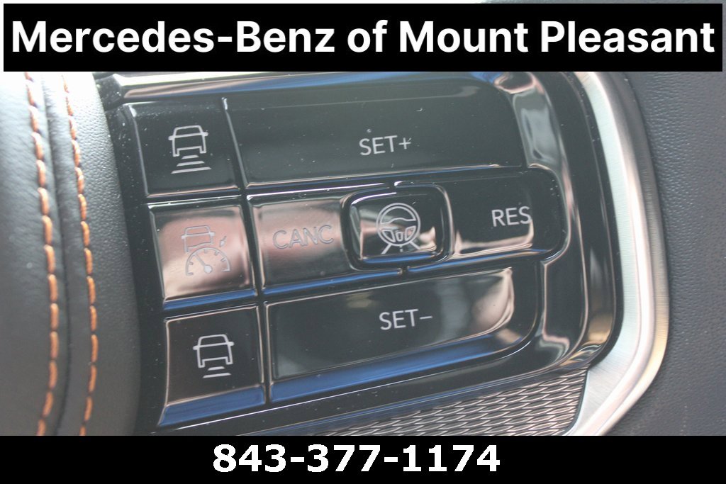 Used 2023 Jeep Grand Wagoneer L Series III w/ Rear Seat Video Group 1 image 37