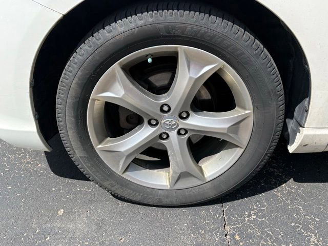 Used 2012 Toyota Venza Limited w/ Tow Pkg AWD/4WD image 9