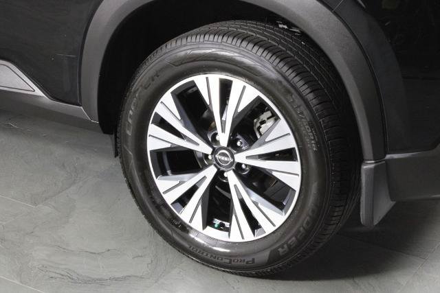 Certified 2022 Nissan Rogue SV FWD image 15
