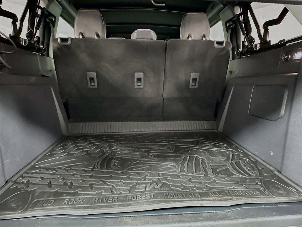 Used 2023 Ford Bronco Badlands image 25