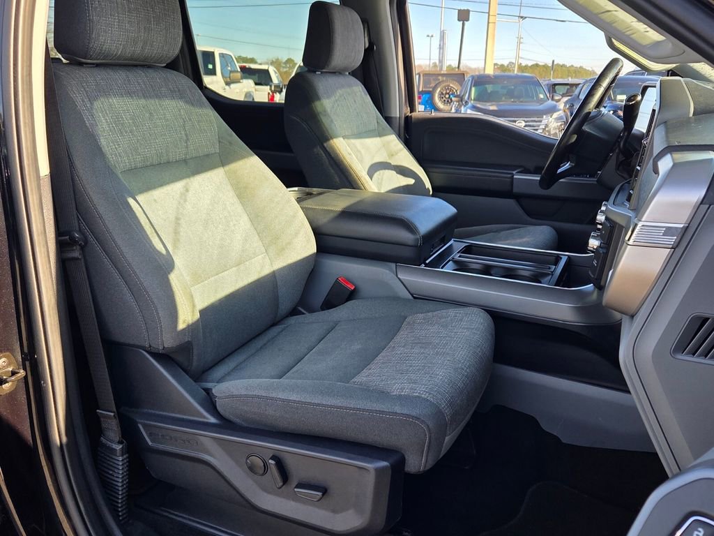 Used 2022 Ford F150 XLT w/ Equipment Group 302A High image 13