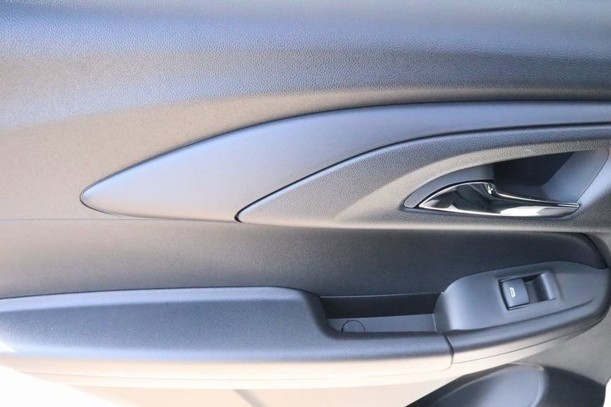 New 2026 Chevrolet TrailBlazer RS w/ Convenience Package image 23