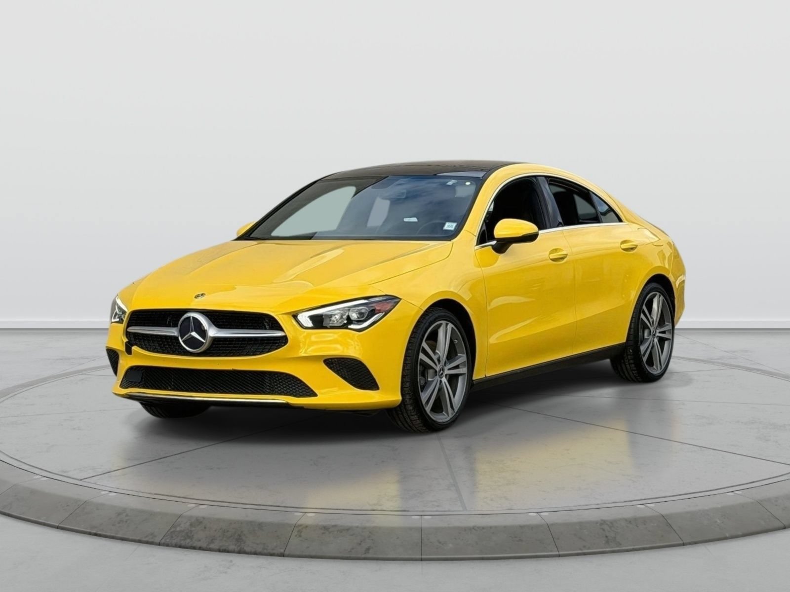 Used 2020 Mercedes-Benz CLA 250 image 3