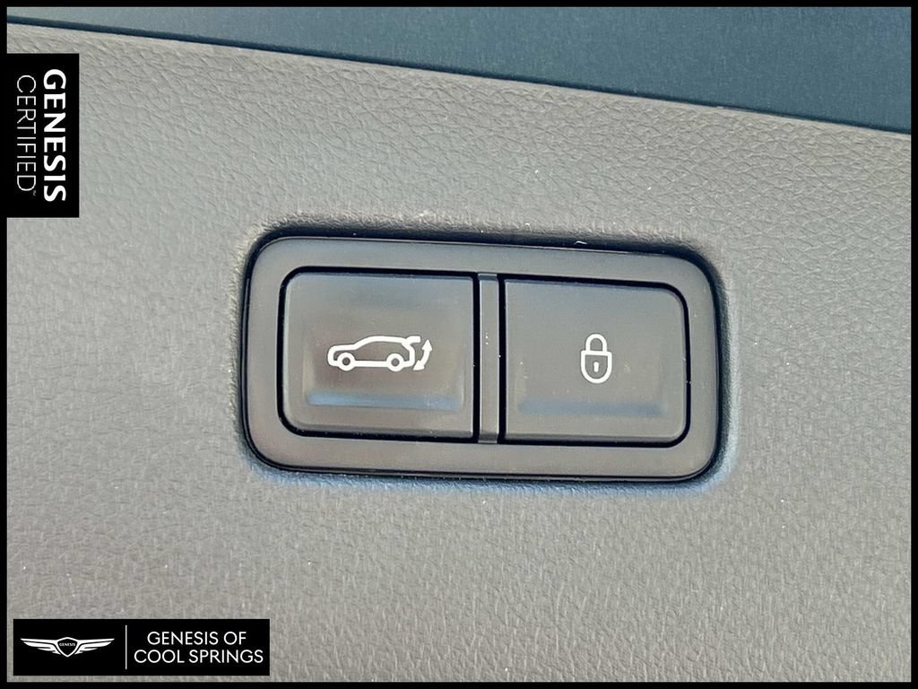 Used 2024 Genesis GV70 2.5T w/ Sport Prestige Package AWD/4WD image 15