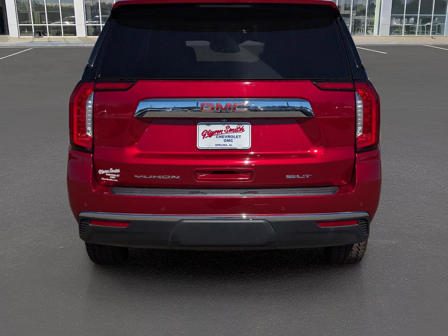 Used 2023 GMC Yukon SLT image 9