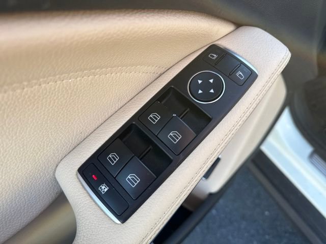 Used 2017 Mercedes-Benz GLA 250 4MATIC image 26