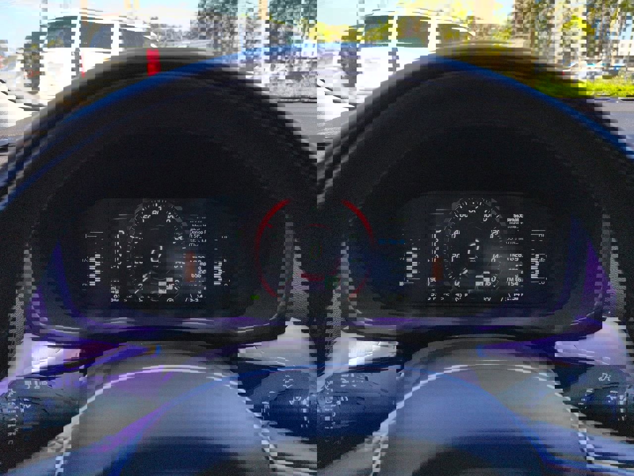 Used 2019 Volvo S60 T5 Momentum image 28