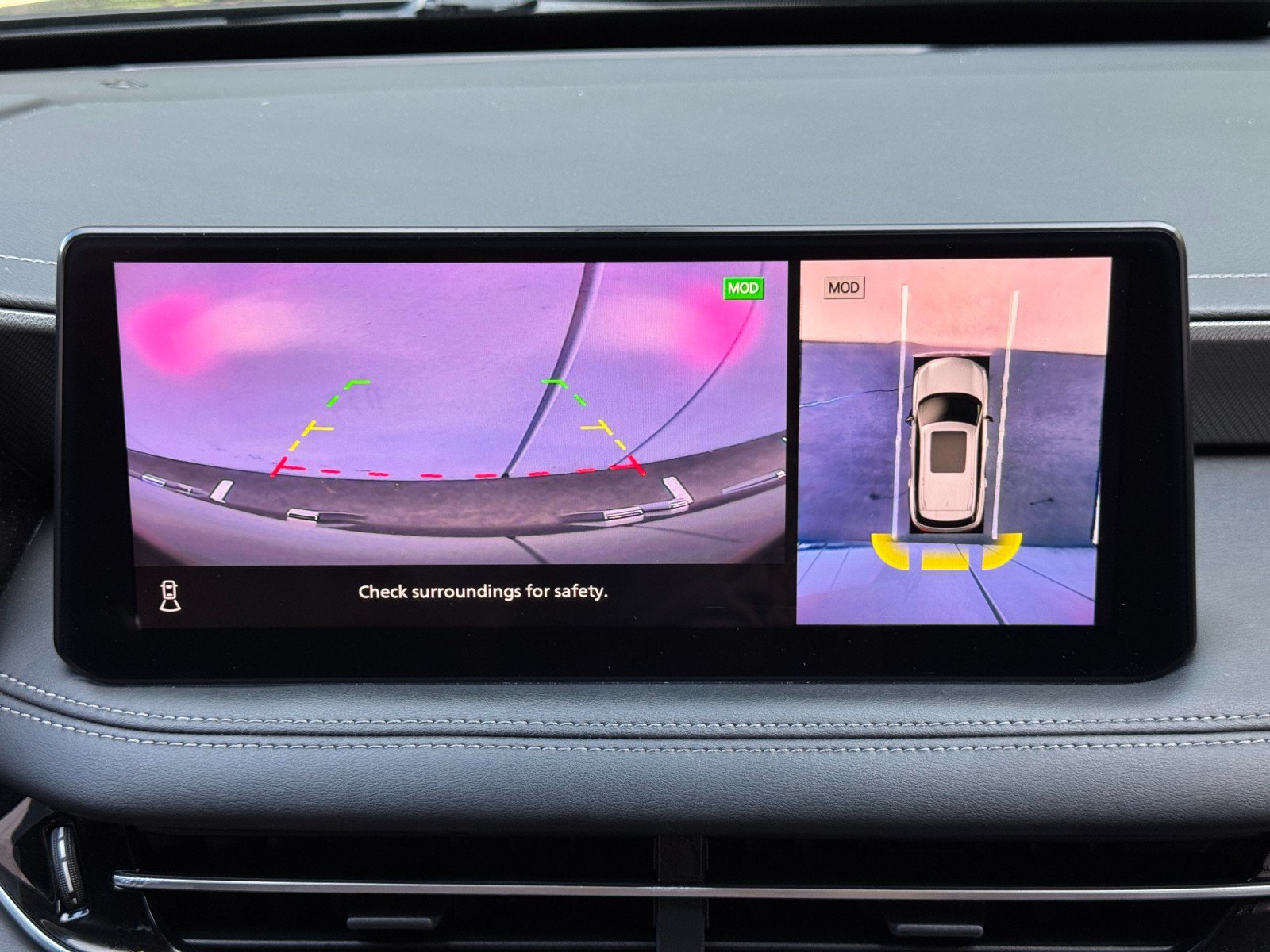Used 2022 INFINITI QX60 Luxe w/ Performance Audio Package FWD image 27