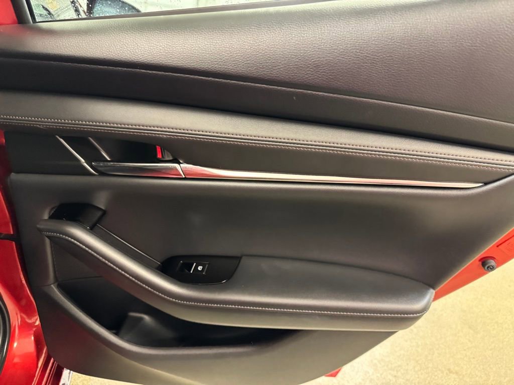 Used 2021 MAZDA MAZDA3 AWD 2.5 Turbo Hatchback image 23