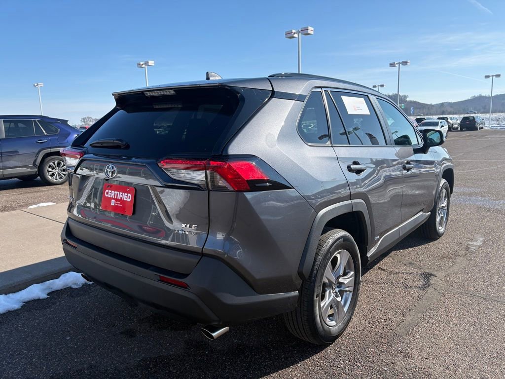Certified 2025 Toyota RAV4 XLE AWD/4WD image 8