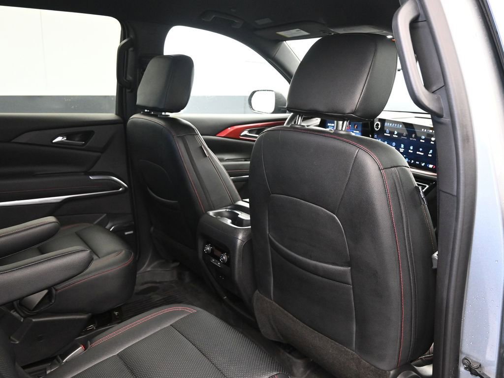 Certified 2024 Chevrolet Traverse Z71 w/ Enhanced Driving Package image 20