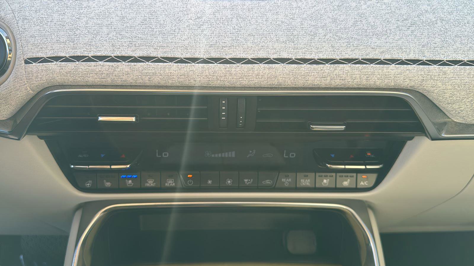 New 2026 MAZDA CX-90 3.3 Turbo S w/ Premium Plus image 15