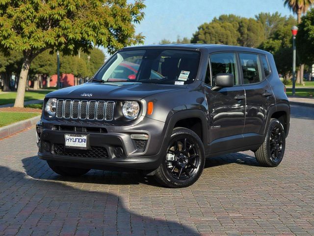 Used 2021 Jeep Renegade Sport image 2