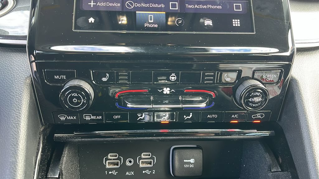 Used 2022 Jeep Grand Cherokee L Laredo w/ Luxury Tech Group I AWD/4WD image 16
