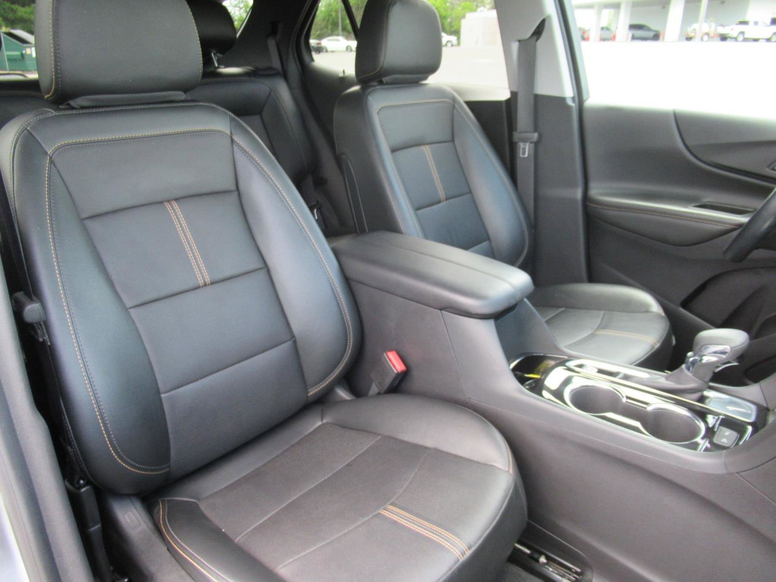 Used 2024 Chevrolet Equinox Premier FWD image 12
