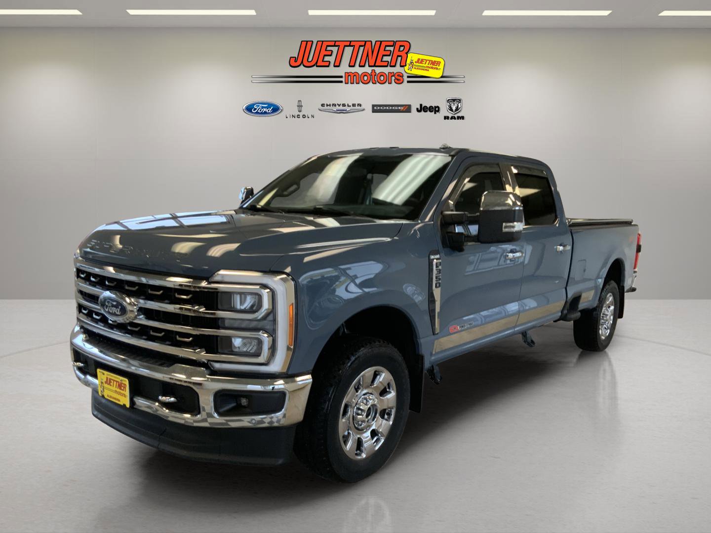 Used 2023 Ford F350 King Ranch w/ Chrome Package image 4
