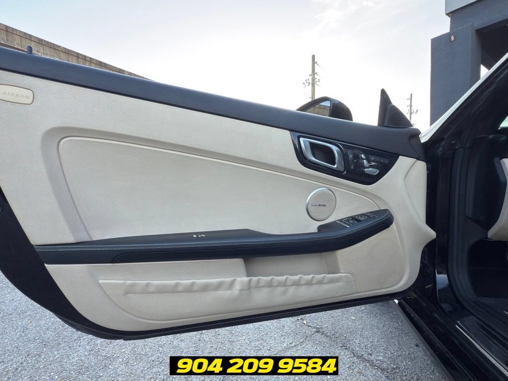 Used 2018 Mercedes-Benz SLC 300 image 24