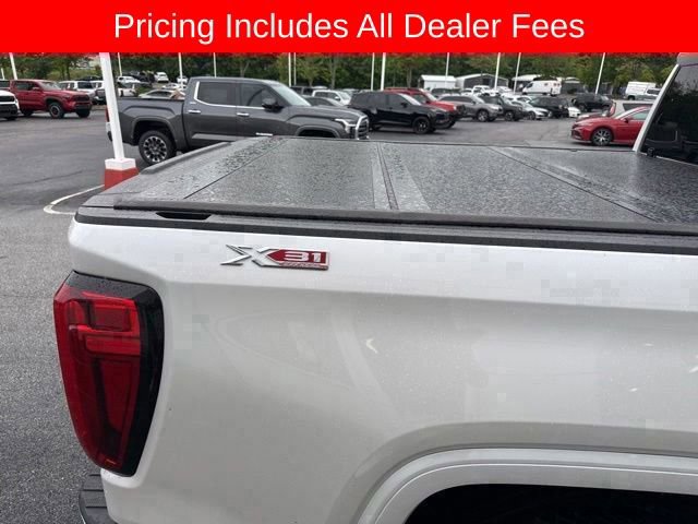 Used 2024 GMC Sierra 1500 SLT w/ SLT Premium Plus Package AWD/4WD image 17