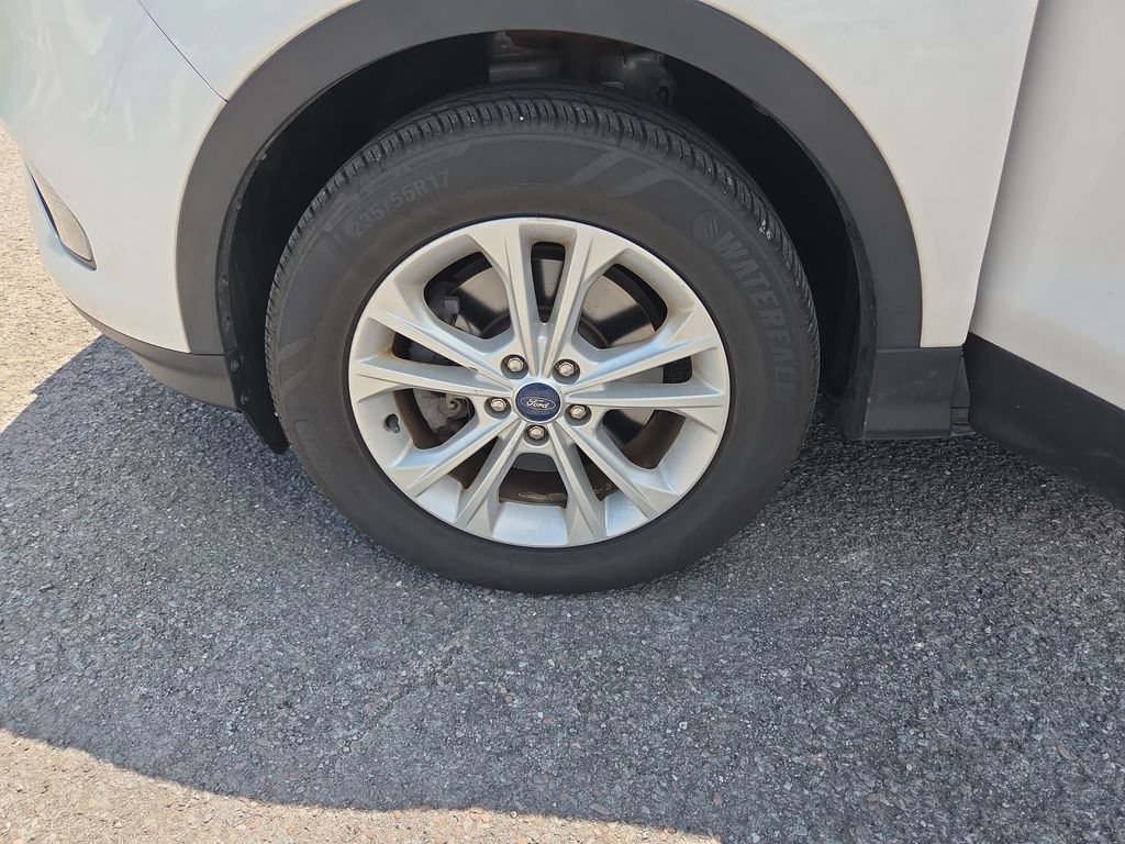 Used 2019 Ford Escape SE AWD/4WD image 21