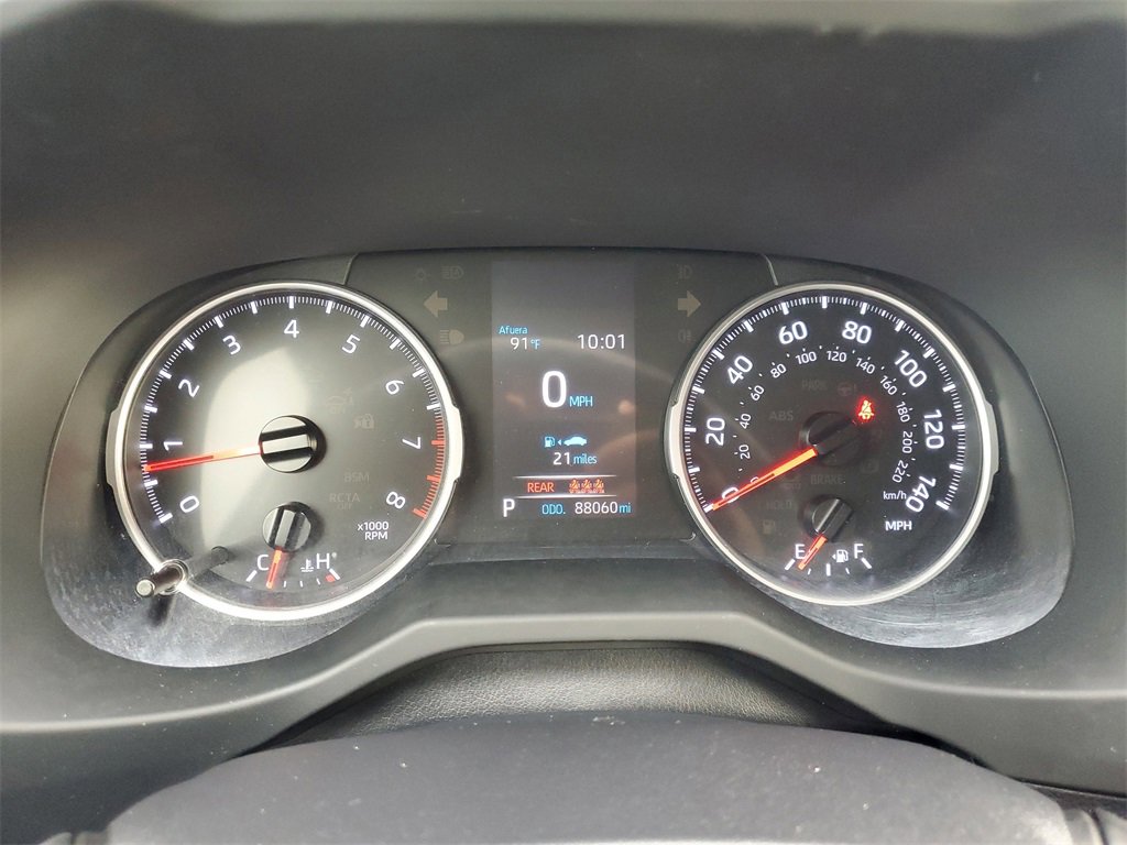 Used 2019 Toyota RAV4 LE image 24