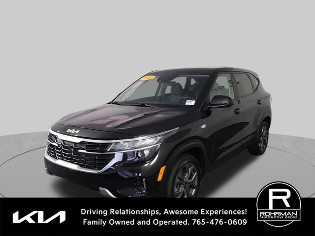 Used 2024 Kia Seltos LX AWD/4WD image 4