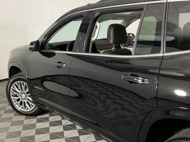 Used 2025 GMC Acadia Denali w/ Super Cruise Package FWD image 36