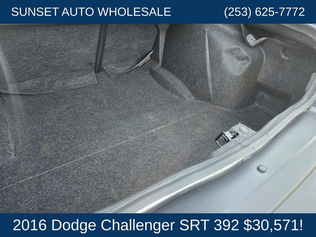 Used 2016 Dodge Challenger SRT w/ Technology Group RWD image 26