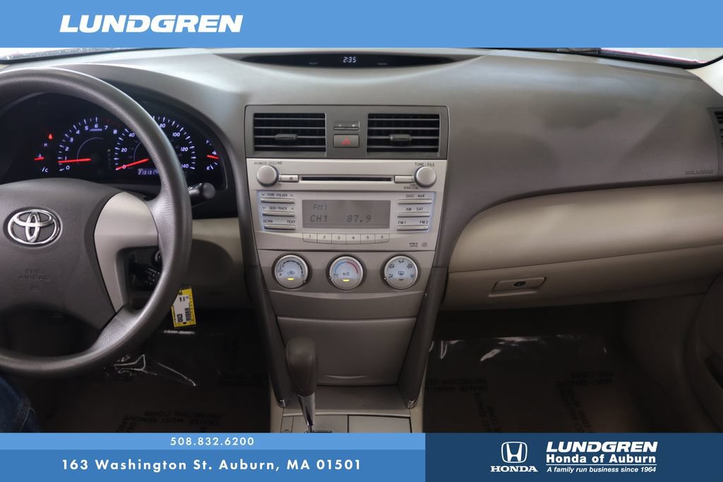 Used 2010 Toyota Camry LE FWD image 20