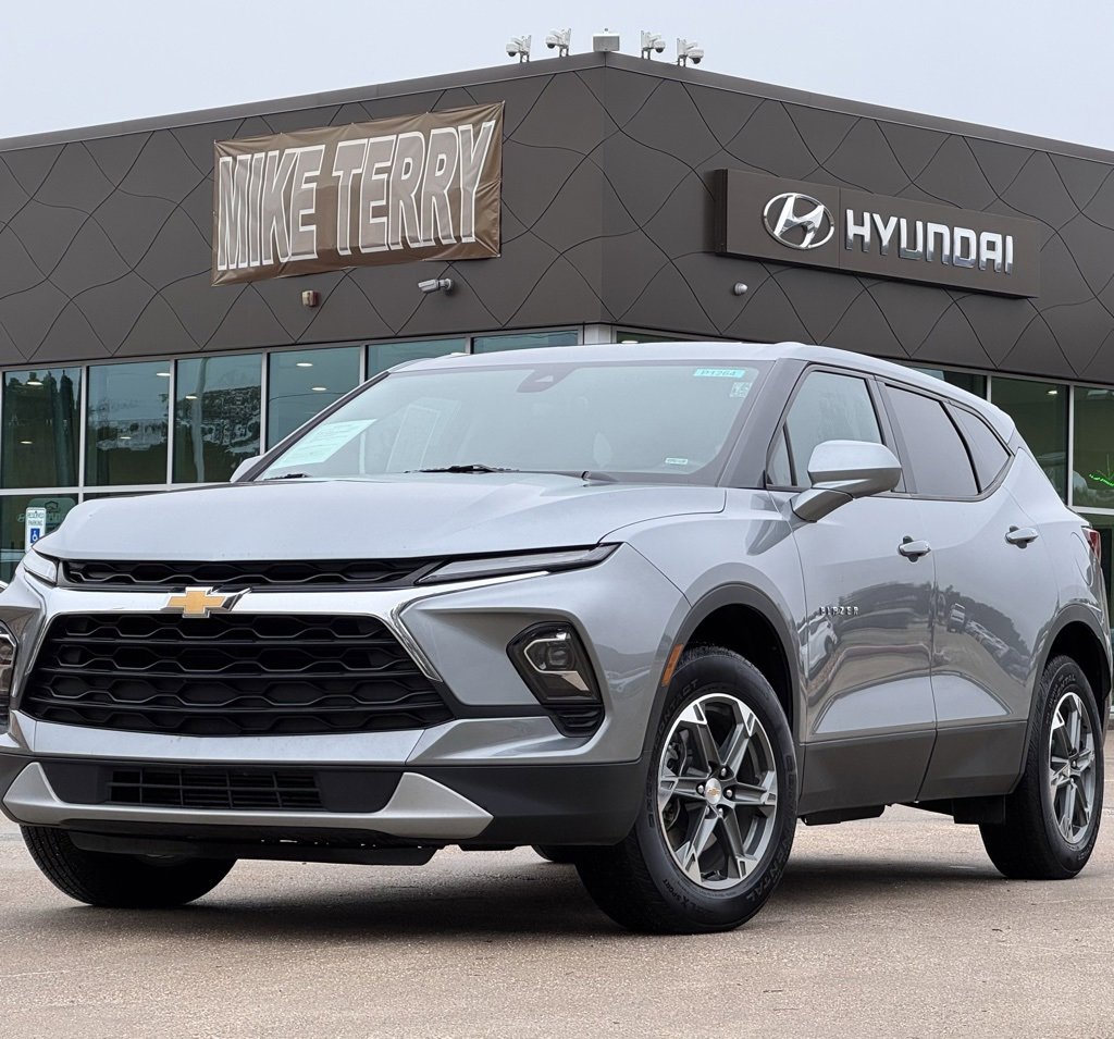 Used 2025 Chevrolet Blazer LT
