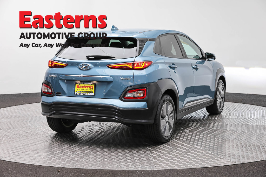 Used 2021 Hyundai Kona Limited FWD image 6