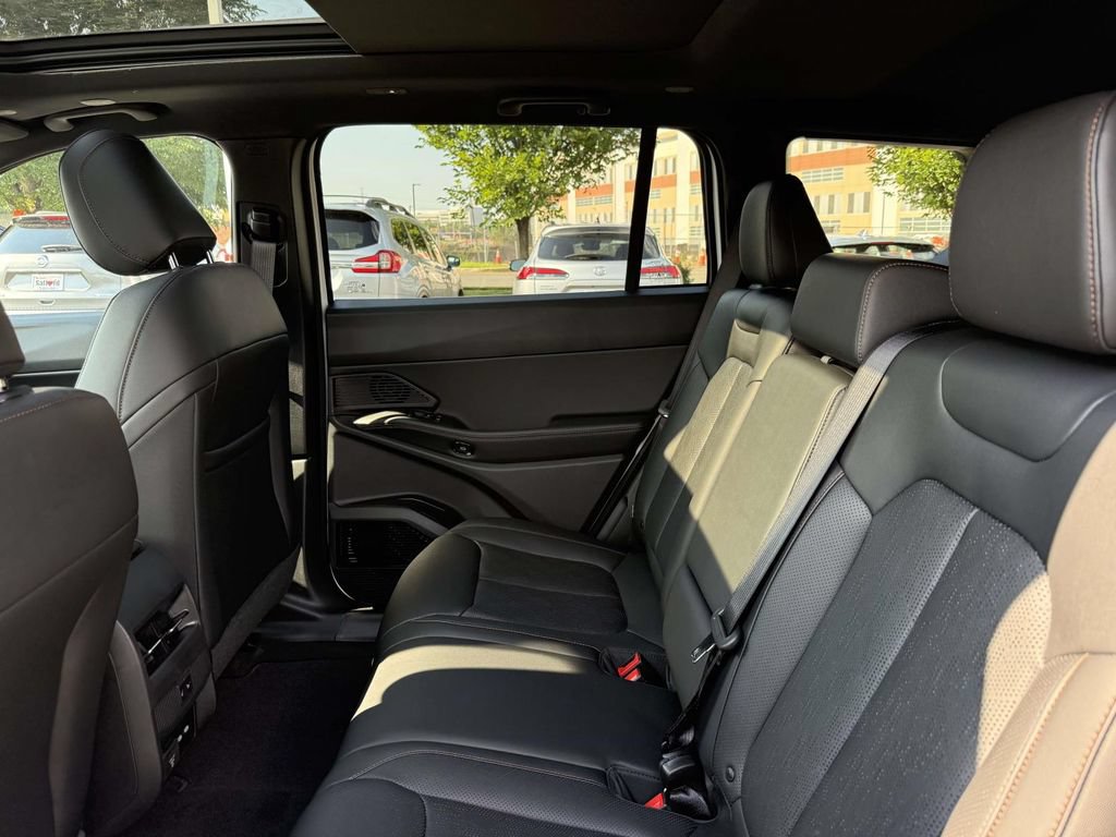 New 2026 Jeep Cherokee Overland AWD/4WD image 17