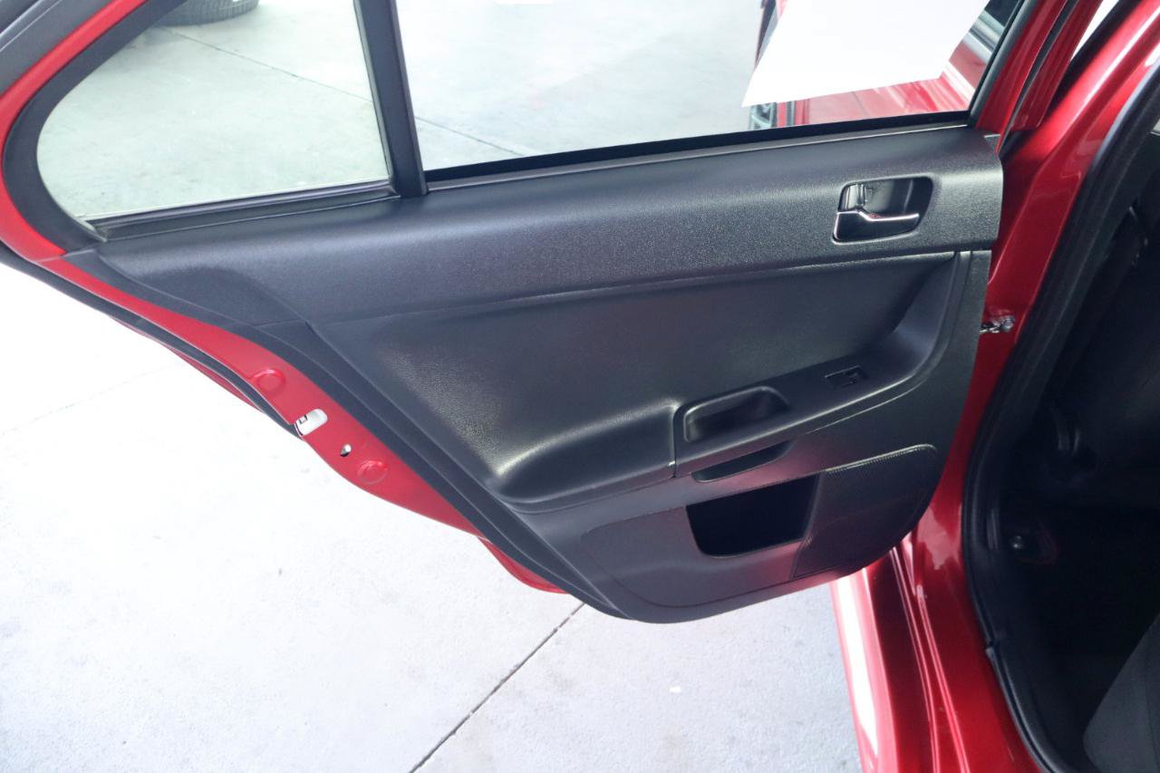 Used 2015 Mitsubishi Lancer Evolution Final Edition AWD/4WD image 31