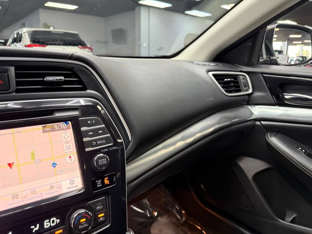 Used 2022 Nissan Maxima SV w/ Floor Mat Group FWD image 27